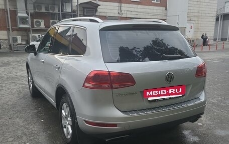 Volkswagen Touareg III, 2012 год, 1 570 000 рублей, 10 фотография