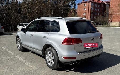 Volkswagen Touareg III, 2012 год, 1 570 000 рублей, 11 фотография