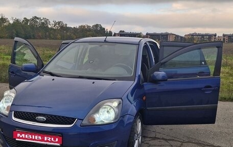 Ford Fiesta, 2007 год, 550 000 рублей, 2 фотография