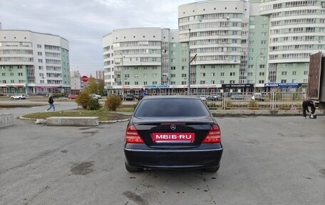 Mercedes-Benz C-Класс, 2004 год, 880 000 рублей, 3 фотография