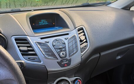 Ford Fiesta, 2016 год, 750 000 рублей, 4 фотография