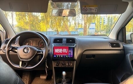 Volkswagen Polo VI (EU Market), 2017 год, 910 000 рублей, 12 фотография