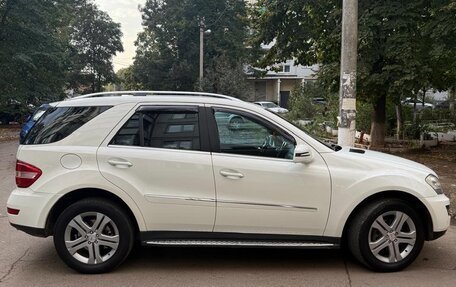 Mercedes-Benz M-Класс, 2011 год, 1 780 000 рублей, 6 фотография