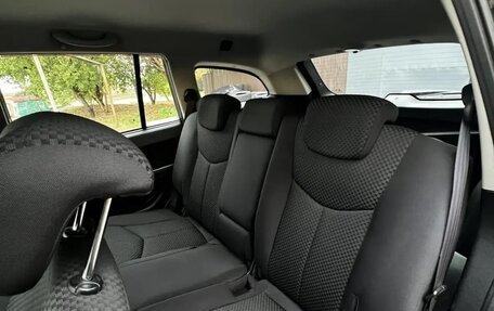 SsangYong Kyron I, 2011 год, 800 000 рублей, 38 фотография