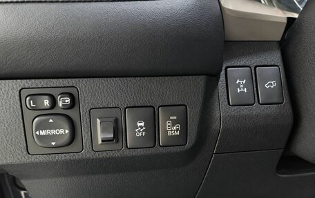 Toyota RAV4, 2012 год, 2 070 000 рублей, 14 фотография