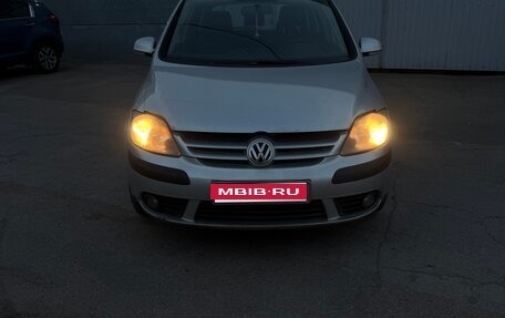 Volkswagen Golf Plus I, 2006 год, 405 000 рублей, 1 фотография