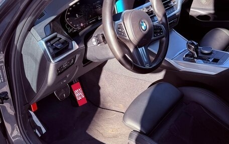 BMW 3 серия, 2020 год, 4 000 000 рублей, 18 фотография