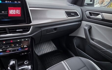 Volkswagen T-Roc I, 2025 год, 3 550 000 рублей, 9 фотография