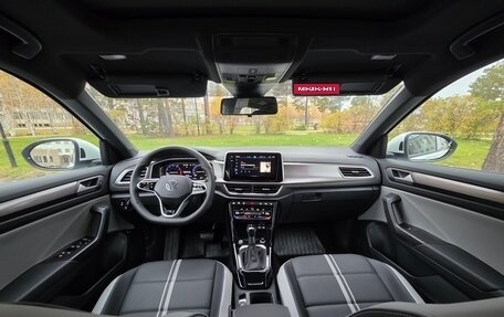 Volkswagen T-Roc I, 2025 год, 3 550 000 рублей, 17 фотография