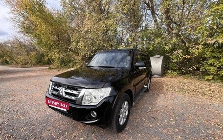 Mitsubishi Pajero IV рестайлинг 2, 2011 год, 2 250 000 рублей, 2 фотография