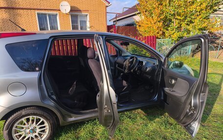 Nissan Note II рестайлинг, 2006 год, 470 000 рублей, 2 фотография