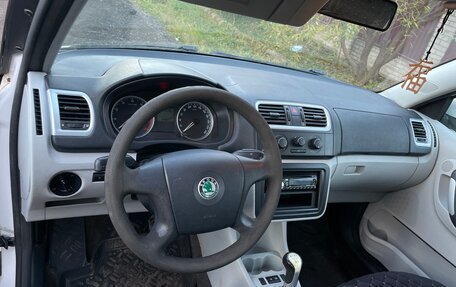 Skoda Fabia II, 2008 год, 220 000 рублей, 11 фотография