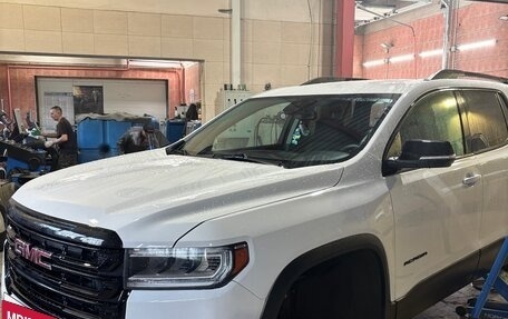 GMC Acadia II, 2022 год, 3 750 000 рублей, 5 фотография