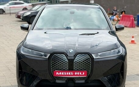 BMW iX, 2022 год, 7 600 000 рублей, 3 фотография