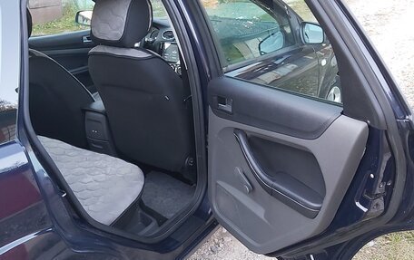 Ford Focus II рестайлинг, 2006 год, 550 000 рублей, 17 фотография