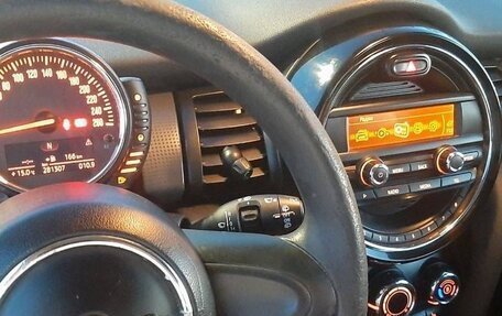 MINI Hatch, 2015 год, 990 000 рублей, 10 фотография