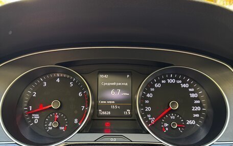 Volkswagen Passat B8 рестайлинг, 2015 год, 2 000 000 рублей, 8 фотография