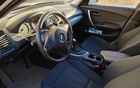 BMW 1 серия, 2010 год, 700 000 рублей, 7 фотография