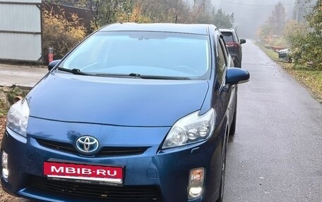 Toyota Prius, 2010 год, 1 200 000 рублей, 2 фотография