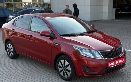 KIA Rio III рестайлинг, 2013 год, 820 000 рублей, 6 фотография