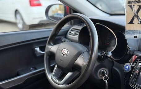 KIA Rio III рестайлинг, 2013 год, 820 000 рублей, 16 фотография