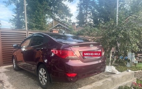 Hyundai Solaris II рестайлинг, 2011 год, 600 000 рублей, 6 фотография