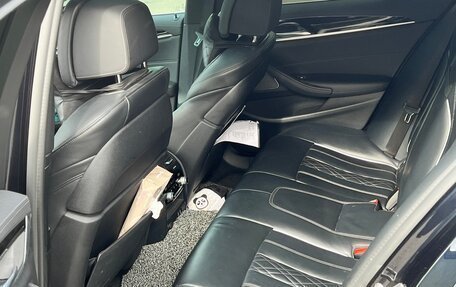 BMW 5 серия, 2020 год, 3 999 000 рублей, 12 фотография