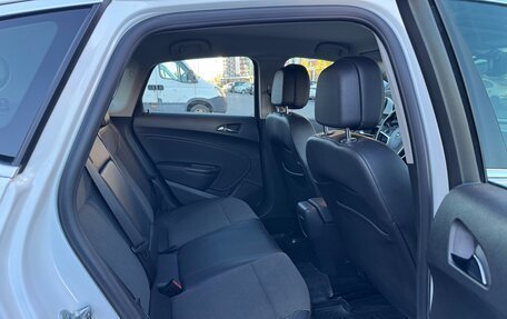 Opel Astra J, 2012 год, 600 000 рублей, 23 фотография