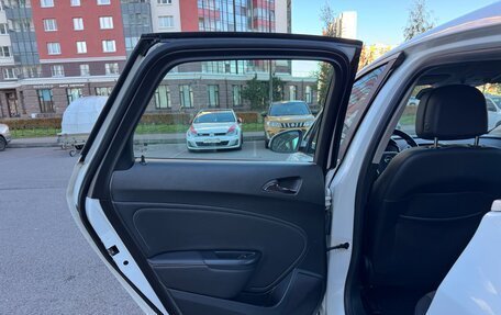 Opel Astra J, 2012 год, 600 000 рублей, 27 фотография