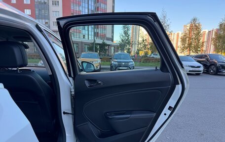 Opel Astra J, 2012 год, 600 000 рублей, 26 фотография
