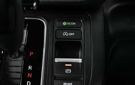 Honda Stepwgn, 2022 год, 2 899 000 рублей, 21 фотография