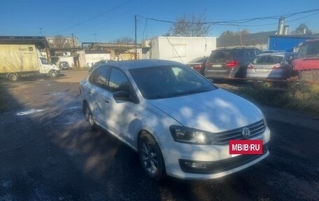 Volkswagen Polo VI (EU Market), 2015 год, 270 000 рублей, 2 фотография