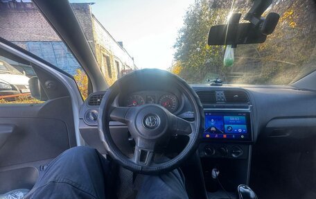 Volkswagen Polo VI (EU Market), 2015 год, 270 000 рублей, 8 фотография