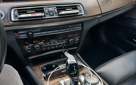 BMW 7 серия, 2009 год, 1 900 000 рублей, 10 фотография