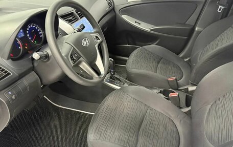 Hyundai Solaris II рестайлинг, 2015 год, 1 050 000 рублей, 18 фотография