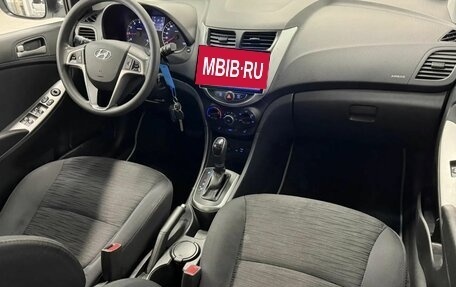 Hyundai Solaris II рестайлинг, 2015 год, 1 050 000 рублей, 16 фотография