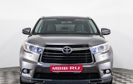 Toyota Highlander III, 2014 год, 2 699 000 рублей, 2 фотография