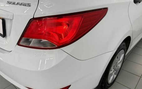 Hyundai Solaris II рестайлинг, 2015 год, 1 050 000 рублей, 10 фотография