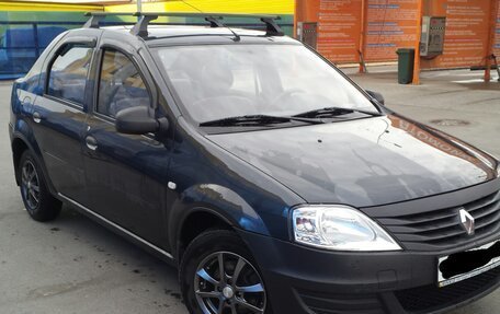 Renault Logan I, 2010 год, 230 000 рублей, 3 фотография