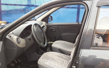 Renault Logan I, 2010 год, 230 000 рублей, 6 фотография