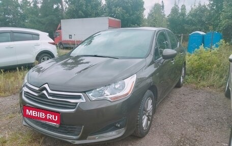 Citroen C4 II рестайлинг, 2015 год, 850 000 рублей, 3 фотография