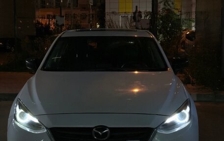 Mazda 3, 2015 год, 1 600 000 рублей, 3 фотография