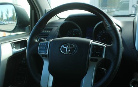 Toyota Land Cruiser Prado 150 рестайлинг, 2012 год, 2 960 000 рублей, 17 фотография