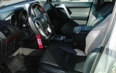 Toyota Land Cruiser Prado 150 рестайлинг, 2012 год, 2 960 000 рублей, 14 фотография