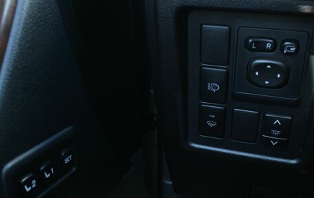 Toyota Land Cruiser Prado 150 рестайлинг, 2012 год, 2 960 000 рублей, 24 фотография