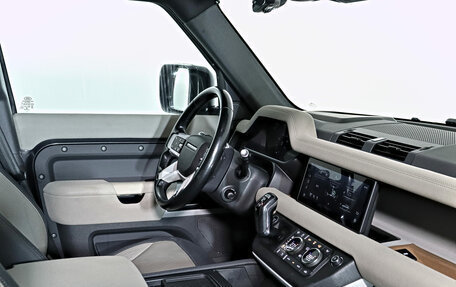 Land Rover Defender II, 2021 год, 4 150 000 рублей, 17 фотография