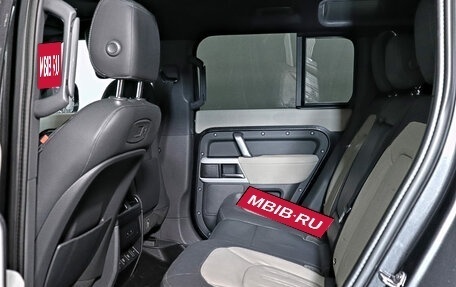 Land Rover Defender II, 2021 год, 4 150 000 рублей, 34 фотография