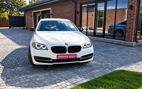 BMW 5 серия, 2015 год, 1 530 000 рублей, 1 фотография