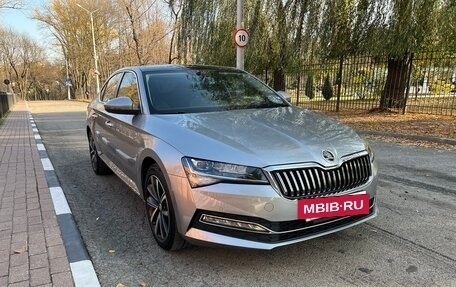 Skoda Superb III рестайлинг, 2025 год, 3 200 000 рублей, 3 фотография