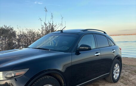 Infiniti FX I, 2004 год, 700 000 рублей, 5 фотография
